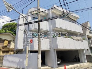 フラット大沢外観写真