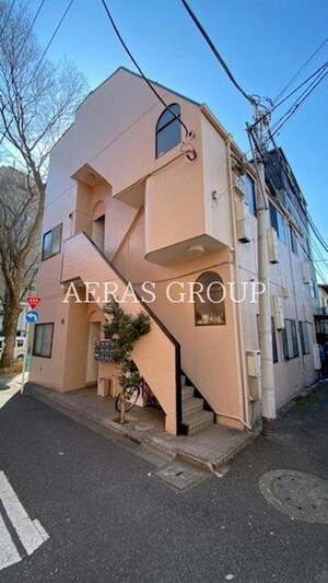 ソリッドリファイン千歳烏山外観写真