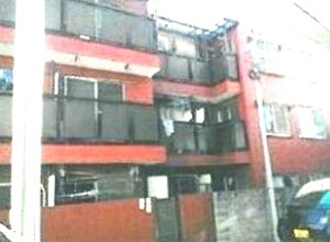 ハイツ明大前外観写真