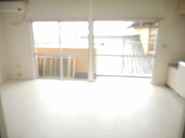 居室(リビング)