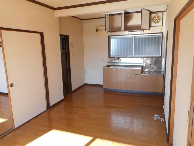 物件内観写真5　(広～いキッチン)