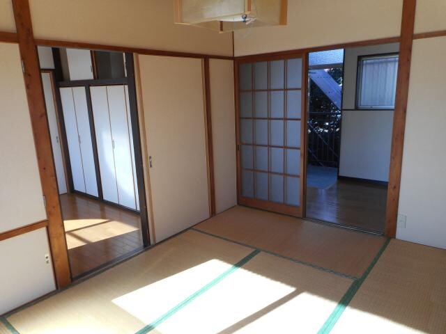 物件内観写真25　(和室6帖)