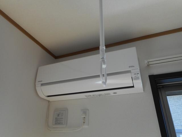 物件内観写真12　(エアコン)
