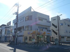おもちゃビル外観写真