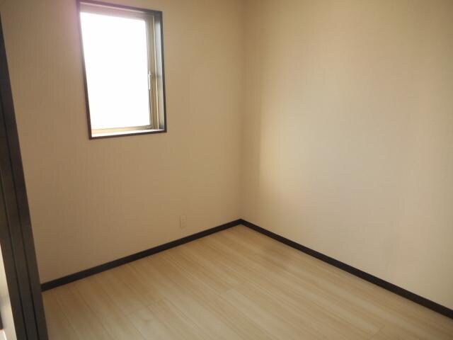 テット・アヤソラーレの居室