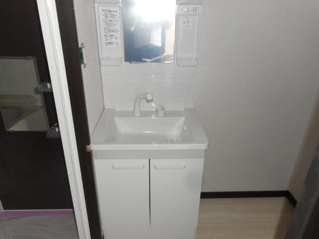 テット・アヤソラーレの洗面・脱衣所