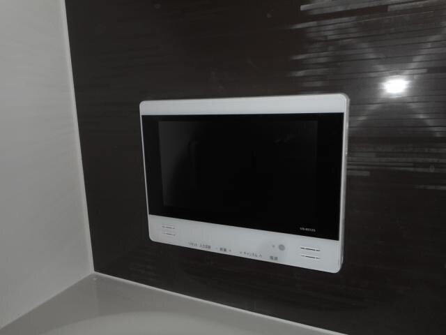 テット・アヤソラーレのバス(浴室テレビ付いてます。)