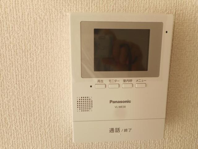 テット・アヤソラーレのセキュリティ