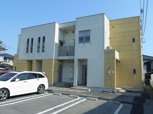 カーサソレアードB外観写真