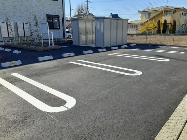 駐車場(物置あります。)