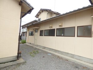 鶴岡コーポ外観写真