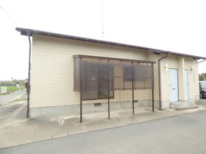 吉松アパート2外観写真