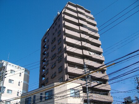 ライオンズマンション八熊通外観写真