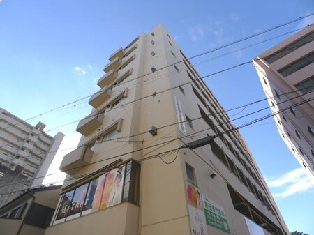 神宮前コーポ外観写真