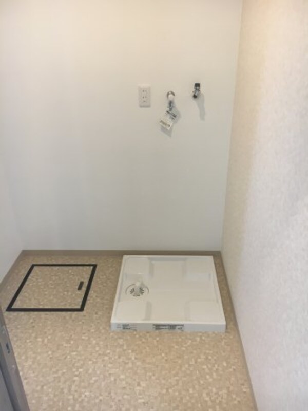内装他
