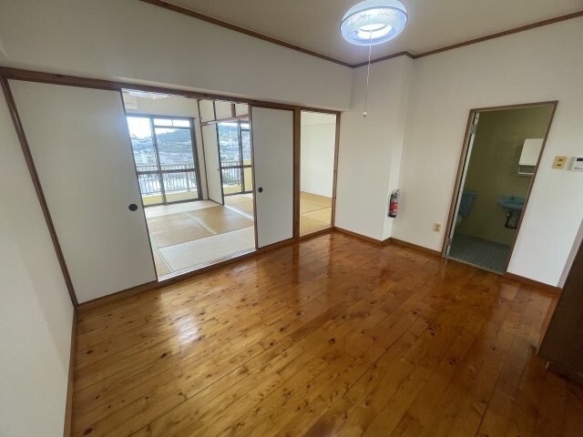 物件内観写真10　(※別部屋の写真になります。)