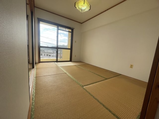 物件内観写真12　(※別部屋の写真になります。)