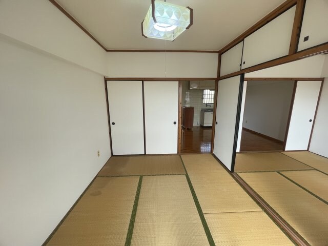 物件内観写真16　(※別部屋の写真になります。)
