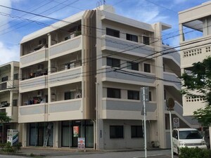 ベルコート西崎外観写真