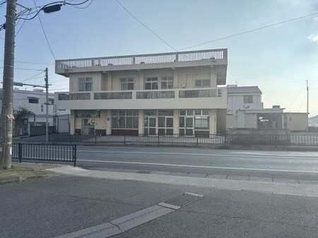 南風原本部貸店舗外観写真