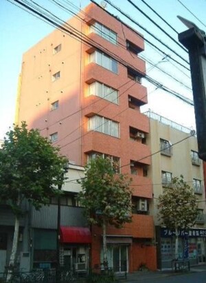 KINOKUNIYA BLDG外観写真