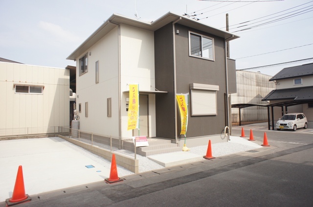 ベルリード上野町 B