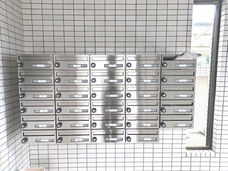 物件内観写真28　(郵便受け)