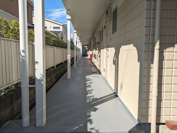 その他共有部分(1階　玄関前　共有通路)