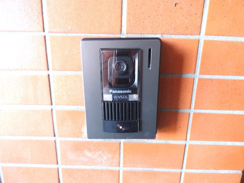 物件内観写真15　(玄関　モニター付インターホン設置)