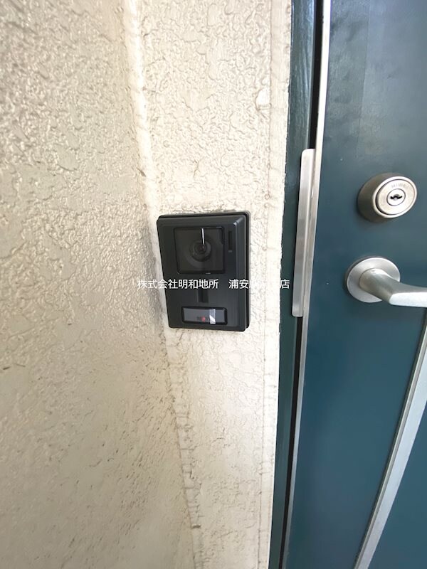 物件内観写真14　(玄関　モニター付インターホン設置)
