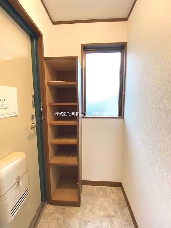 物件内観写真16　(シューズボックス)