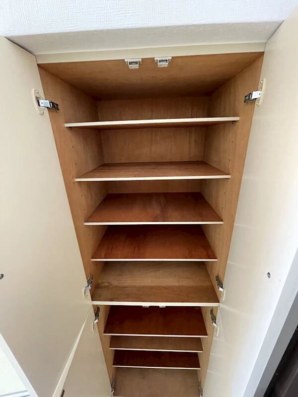 物件内観写真18　(玄関　シューズBOX)