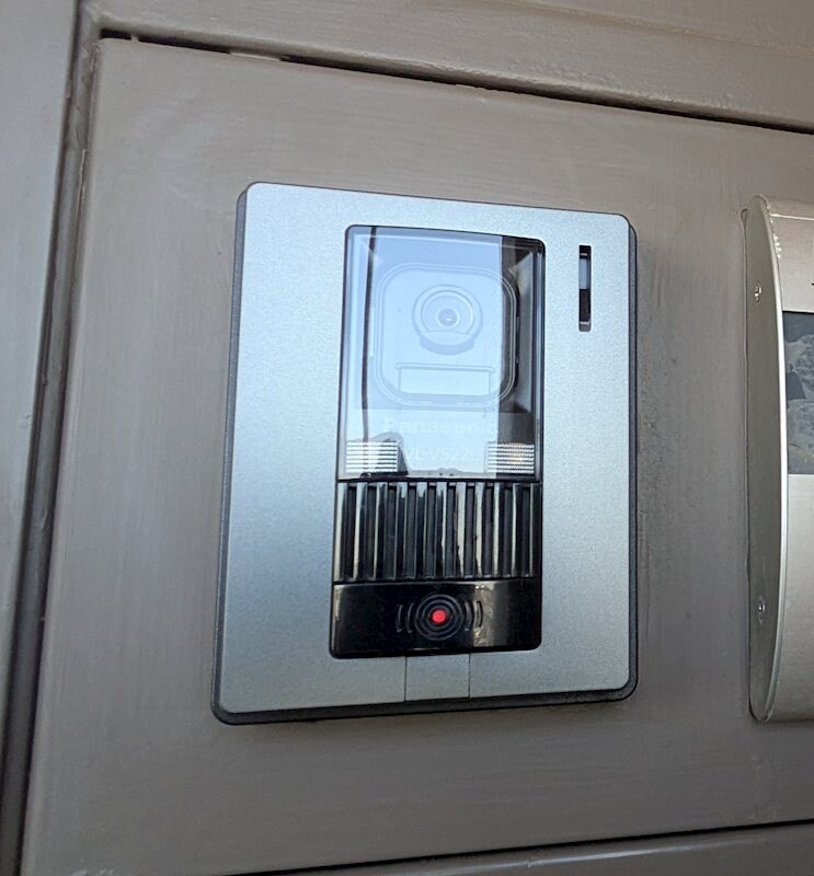 物件内観写真17　(玄関　モニター付インターホン設置)