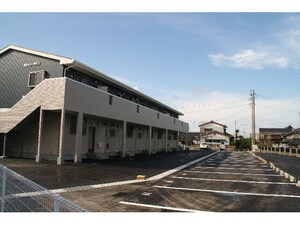 サンメリー沖代Ａ・Ｂ棟外観写真