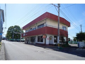 四日市店舗外観写真