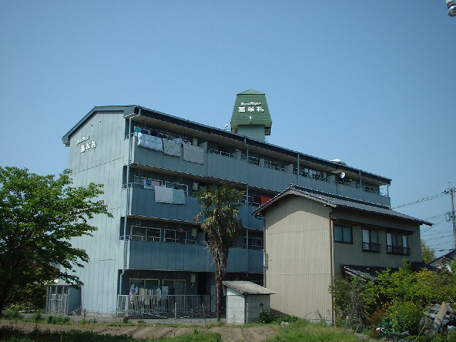 グランドハイツ高牟礼