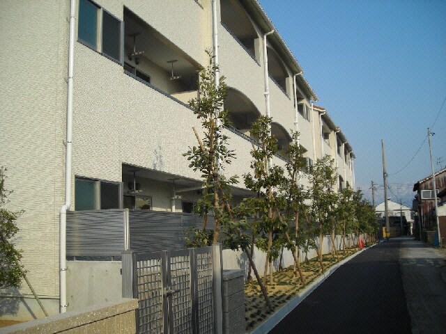 さくらいマンション石田浜の物件外観写真