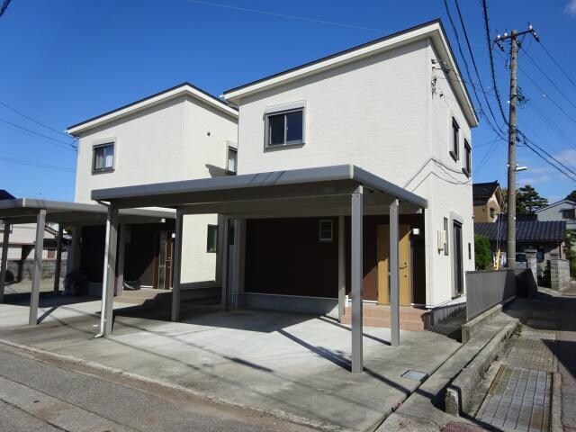 ベル・エスパス桜町の物件外観写真