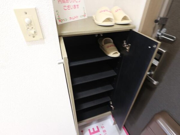 玄関周り