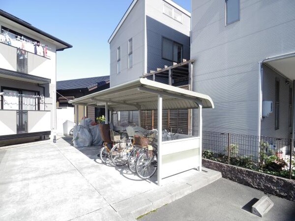 駐輪場