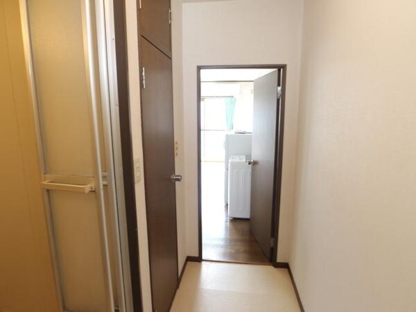 玄関周り