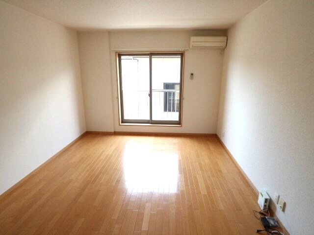 物件内観写真5　(同物件・同タイプ)