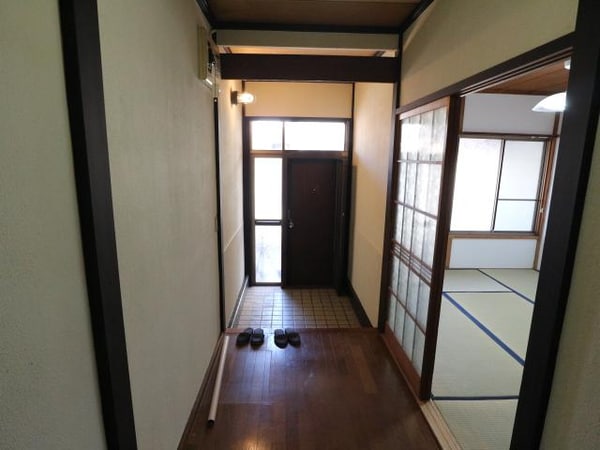 玄関周り