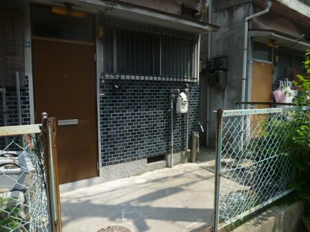 岸部北連棟貸家外観写真