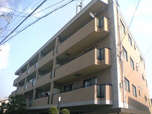 トゥール・モンド外観写真