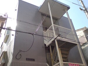 春日ハイツ外観写真
