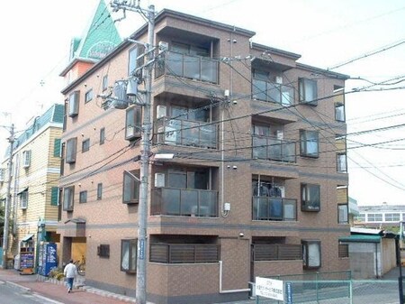 ハイツリバード外観写真