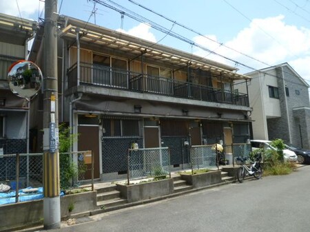 岸部北4戸1連棟貸家外観写真