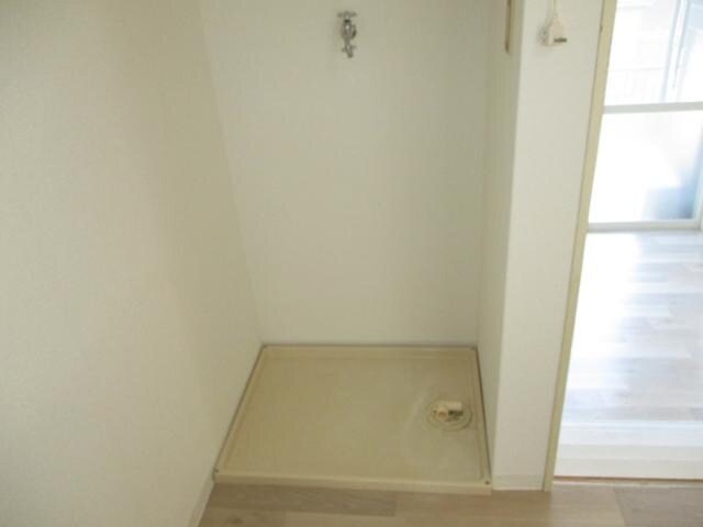物件内観写真9　(防水パン)