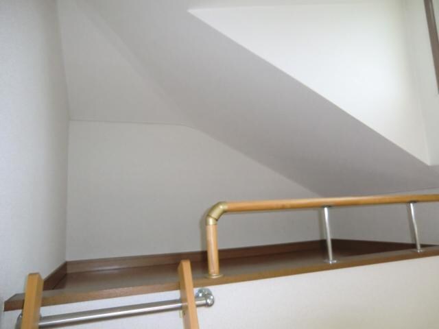 物件内観写真8　(ロフト付)